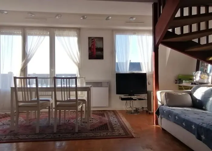 3 Pieces Centre + Wifi * Довиль