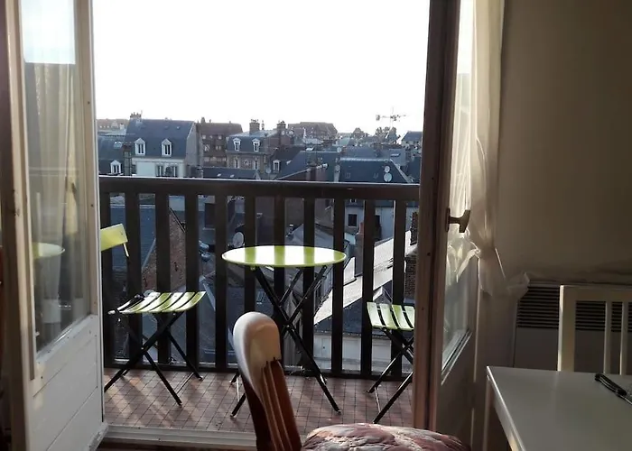 3 Pieces Centre + Wifi Daire Deauville